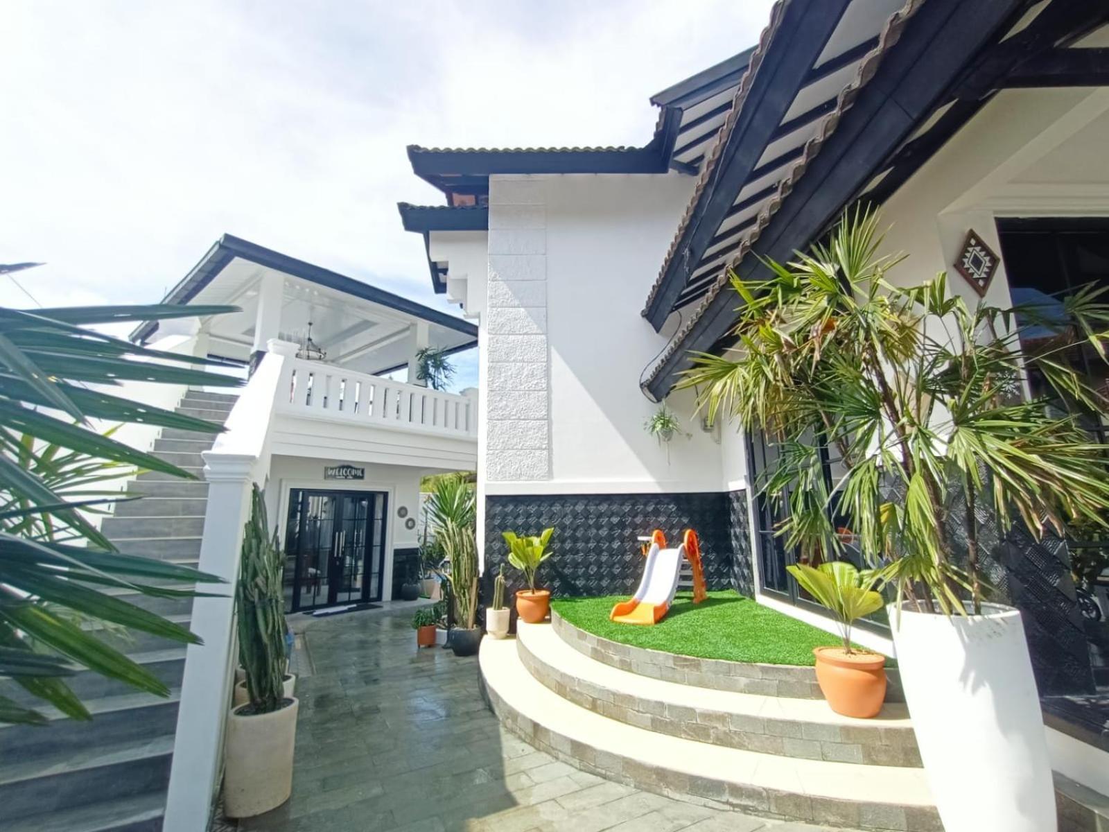 Villa Kota Bunga Malini 10 Cikundul 外观 照片