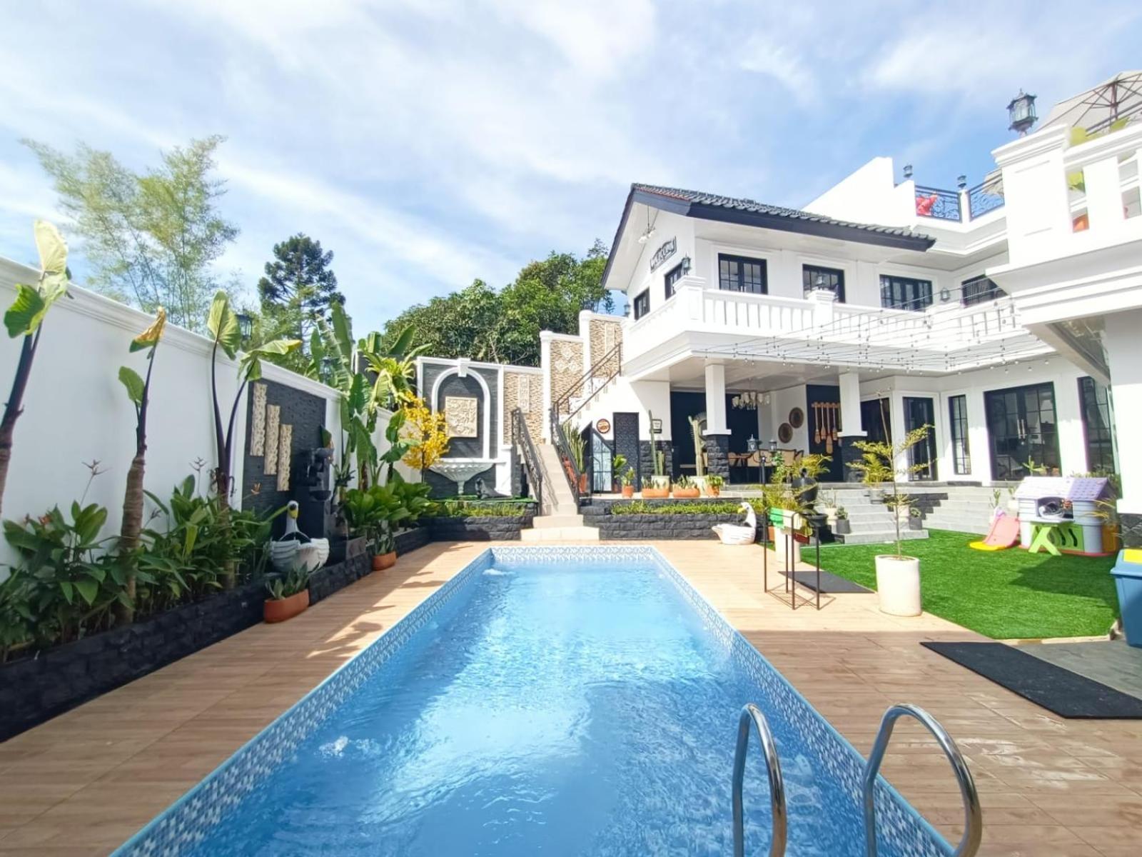 Villa Kota Bunga Malini 10 Cikundul 外观 照片